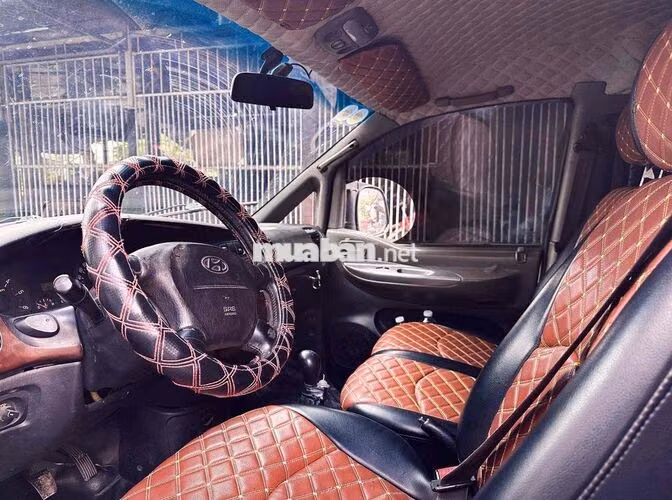 Hyundai Starex Van 6 chổ 800kg