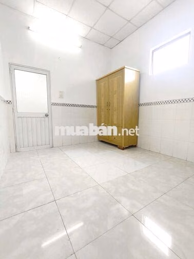 SIÊU PHẨM TO ĐÙNG 2P NGỦ GẦN CHỢ HÓC MÔN