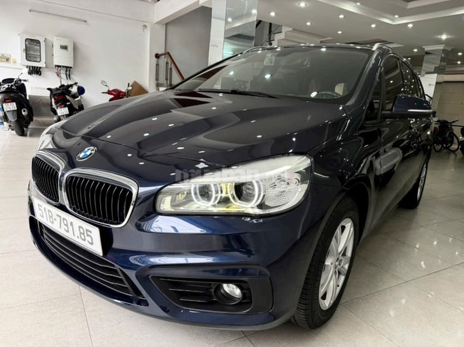 BMW 218i,7 chỗ,xe cực mới,giá cực tốt