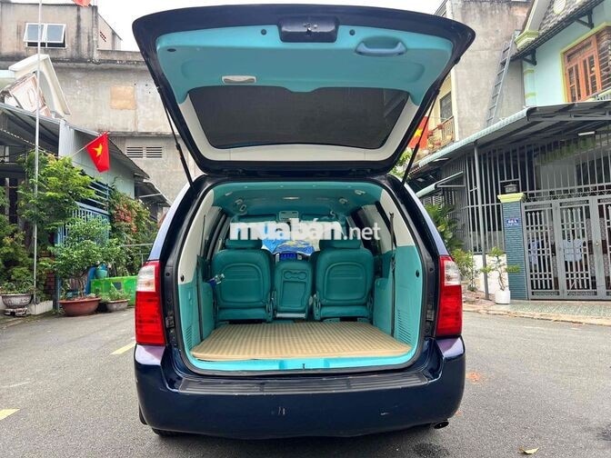 Kia Carnival Van 5 chỗ Dầu Số Sàn Hàng Độc