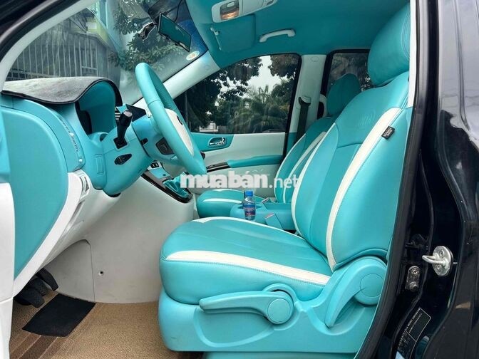 Kia Carnival Van 5 chỗ Dầu Số Sàn Hàng Độc