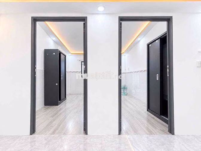 MỚI TRỐNG LẠI 2 PHÒNG NGỦ CỰC KÌ RỘNG RÃI NGAY BẾN XE MIỀN ĐÔNG CŨ