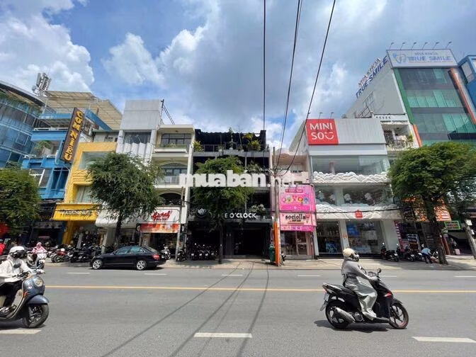 CHO THUÊ MẶT TIỀN 8M NGUYỄN GIA TRÍ, TRUNG TÂM KINH DOANH BÌNH THẠNH