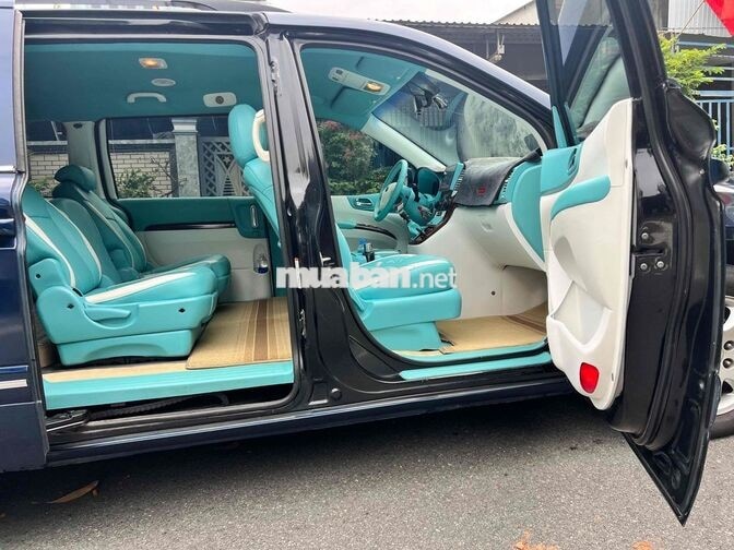 Kia Carnival Van 5 chỗ Dầu Số Sàn Hàng Độc