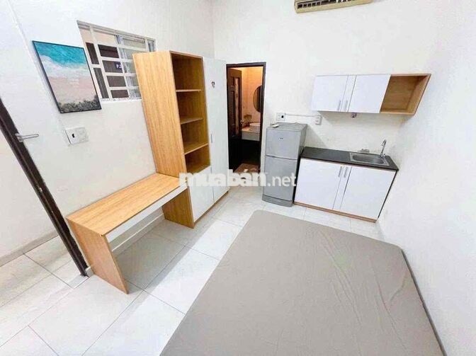 STUDIO ĐẦY ĐỦ NỘI THẤT NGAY KHU BÀU CÁT GẦN CHỢ,TRUNG TÂM CÓ THANG MÁY