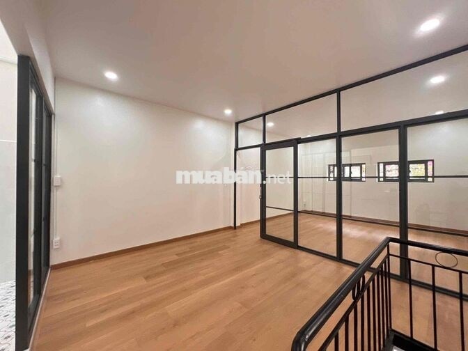 cho thuê nhà hxh khu bàu cát tân bình. DT: 4m5 x 10m trêt lững giá9tr5