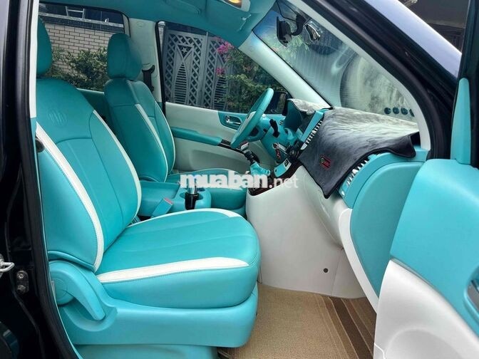 Kia Carnival Van 5 chỗ Dầu Số Sàn Hàng Độc