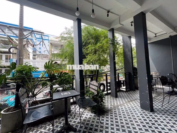 CHO THUÊ MẶT TIỀN 8M NGUYỄN GIA TRÍ, TRUNG TÂM KINH DOANH BÌNH THẠNH