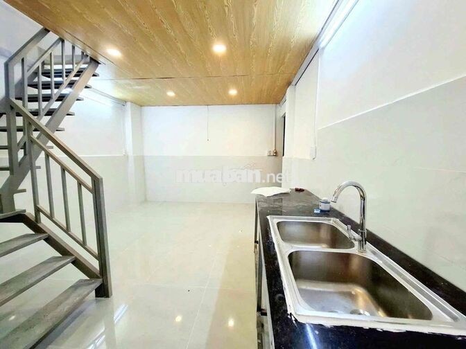 SHR- nhỉnh 2 tỷ- sát bên Chung cư- chợ Thạch Đà