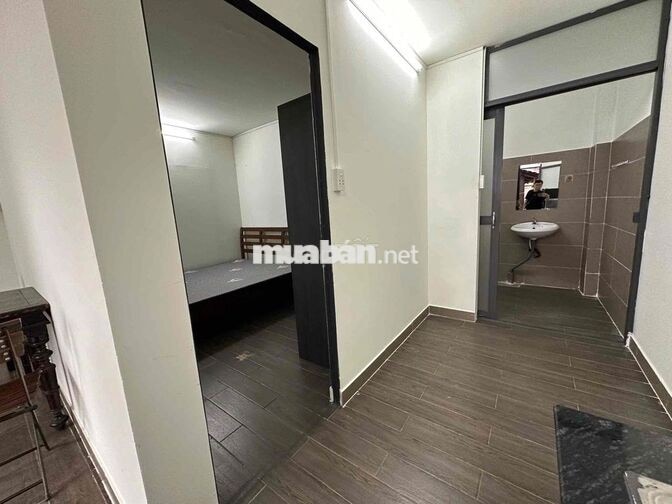 CHO THUÊ NHÀ NC 1 PHÒNG NGỦ + 1 PHÒNG KHÁCH + 1WC RIÊNG, 60M2, 5,5TR