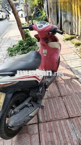 Yamaha Luvias Trắng, Đỏ Xe tay ga