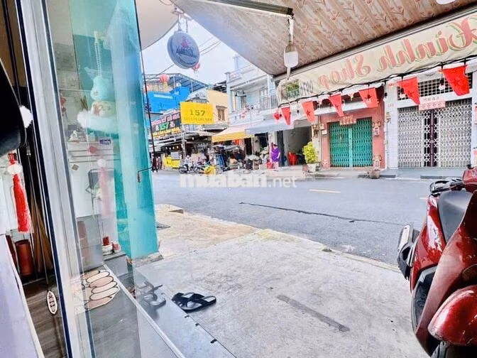 Nguyên căn nhà mặt Tiền Phố Ẫm Thực Hà Tôn Quyền (Siêu VIP)