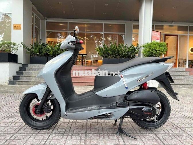 Honda Dylan 150 BSTP