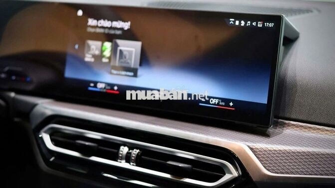 BMW 330i M Sport - Ưu đãi 300tr