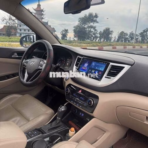 Hyundai Tucson 2.0 ATH 2016 Trắng