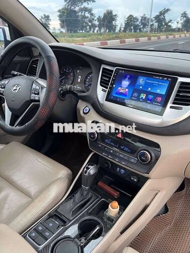 Hyundai Tucson 2.0 ATH 2016 Trắng