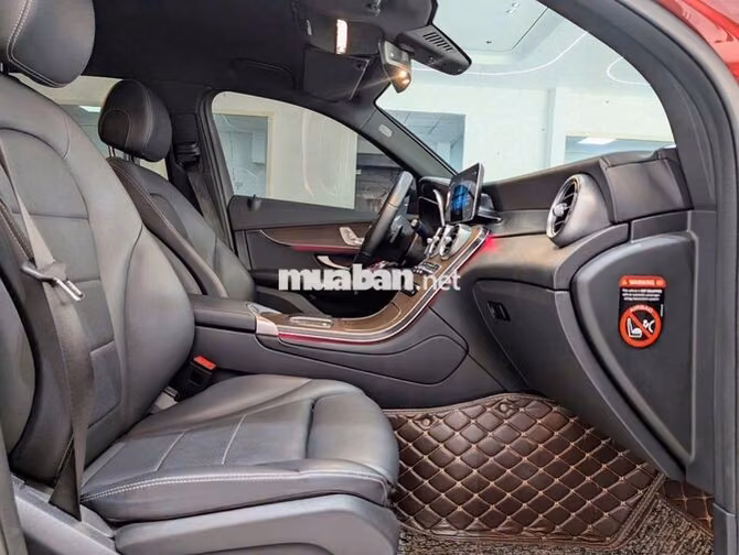 Mercedes GLC200 4Matic V1 2022 siêu lướt xả giá rẻ