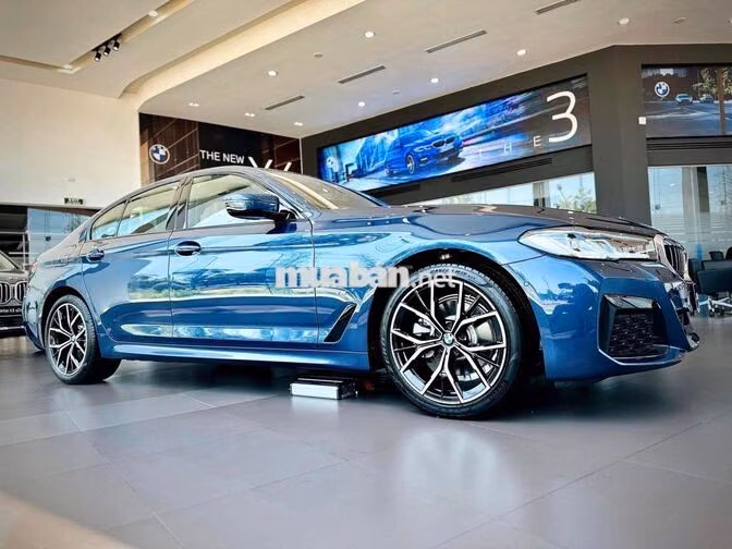 BMW 520i M Sport LCI - Giảm 558tr