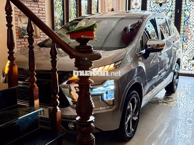 Mitsubishi Xpander Premium 1.5AT Model 2024