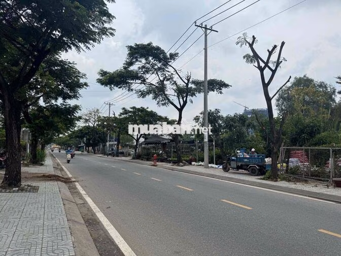 bán 5.798m đất mặt tiền Nguyễn bình giá 40 tỷ
