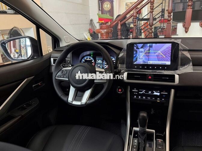 Mitsubishi Xpander Premium 1.5AT Model 2024