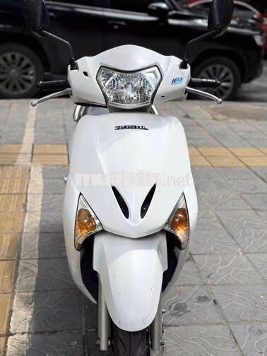 Honda Lead Trắng Xăng 2012 nguyên bản đời cuối