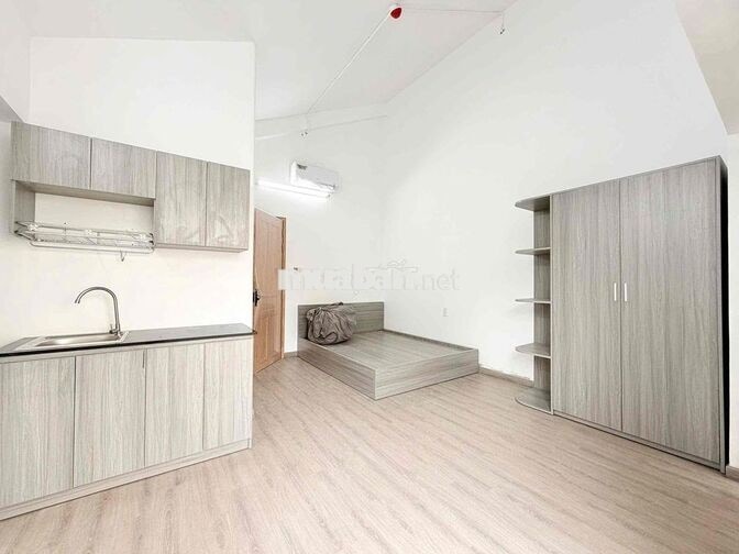 Khai Trương ! CHDV Mới 100% Ngay CMT8 Viettel Tower - Full Nội Thất