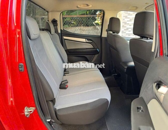 Chevrolet Colorado 2018 Tự động Đỏ