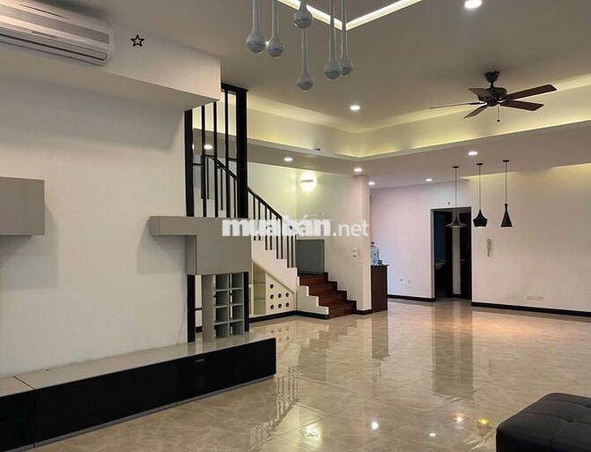 NHÀ ĐƯỜNG PHỔ QUANG DIỆN TÍCH: 9X20M TRỆT 2 LẦU CHO THUÊ