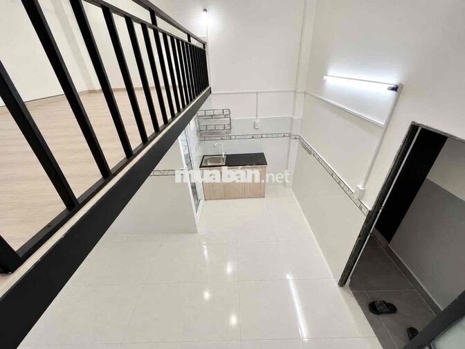 🏡Cho Thuê Phòng Gác Cửa Sổ Trời Ngay Đại Học Văn Hiến - Có Thang Máy🏡