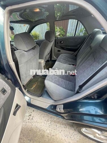 Ford Laser 2002 Xanh
