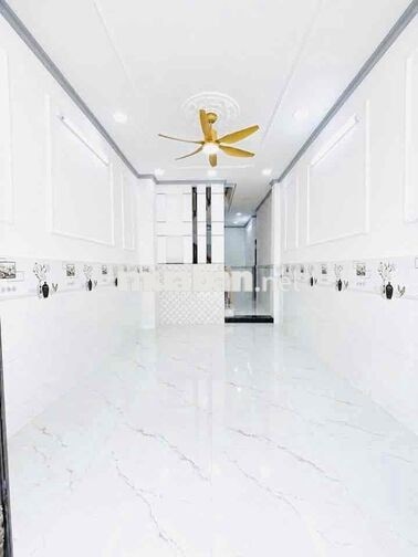 NHÀ MỚI 100% – 4 TẦNG – HẺM THÔNG – CÁCH 2 CĂN RA HẺM Ô TÔ – NGUYỄN DU
