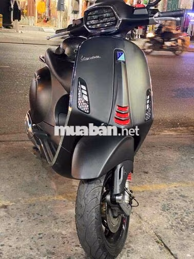 Piaggio Vespa Sprint Đen nhám