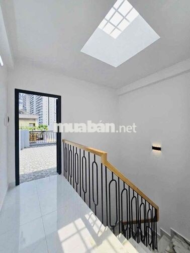NHÀ MỚI 100% – 4 TẦNG – HẺM THÔNG – CÁCH 2 CĂN RA HẺM Ô TÔ – NGUYỄN DU