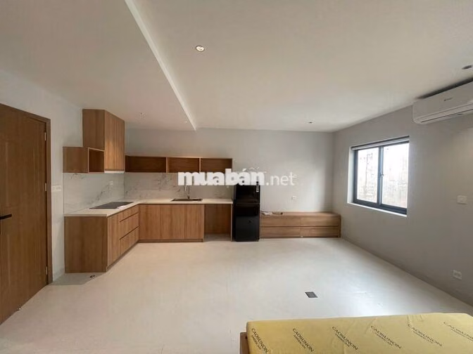 - Giáp Q7 Phòng 50m2 - Full Nội Thất Cao Cấp