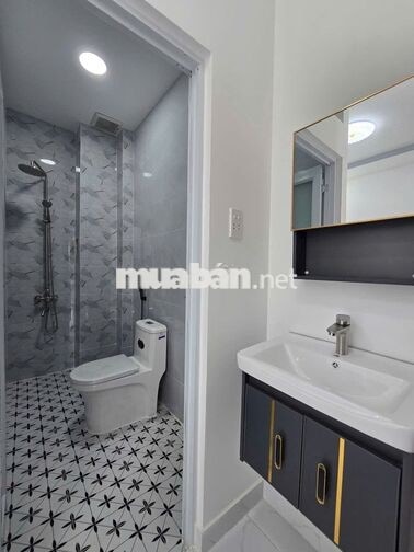 Bán nhà đẹp mới lung linh  đường Nguyễn Duy P9 Q8 