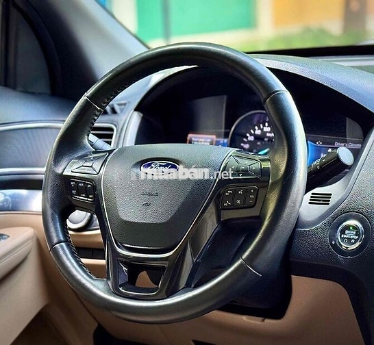 Ford Explorer 2017 2.3L Ecoboost - 96000 km