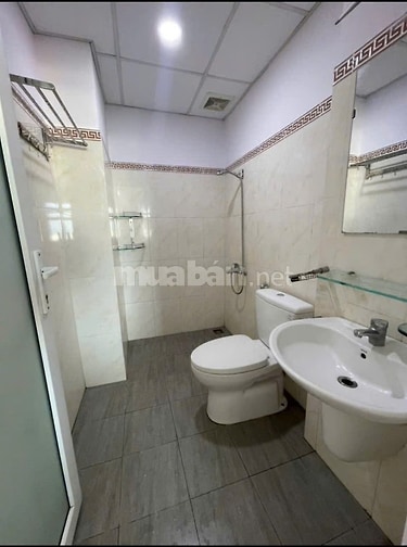 Chung cư Nguyễn Thượng Hiền, BT: 62m2, 2p ngủ, máy lạnh, 10,5triệu