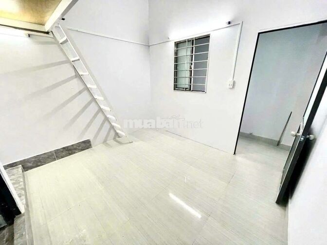 PHÒNG DUPLEX GÁC CAO - SIÊU RỘNG - NGAY BỐN XÃ - SẴN MÁY LẠNH - 7P HIU