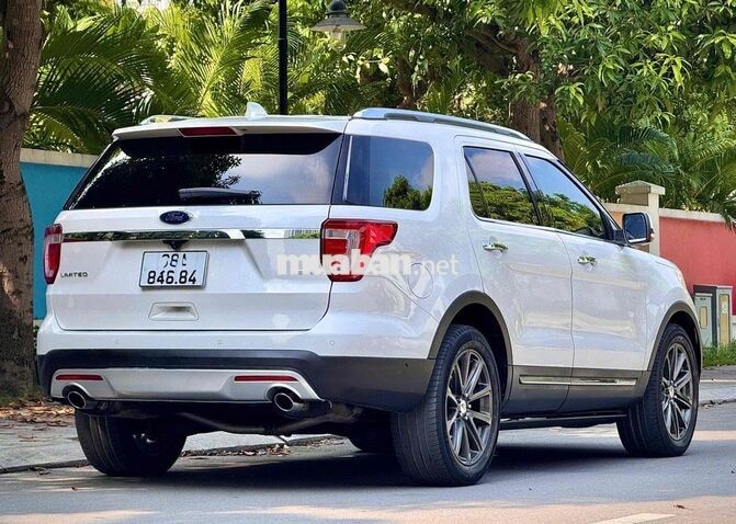 Ford Explorer 2017 2.3L Ecoboost - 96000 km