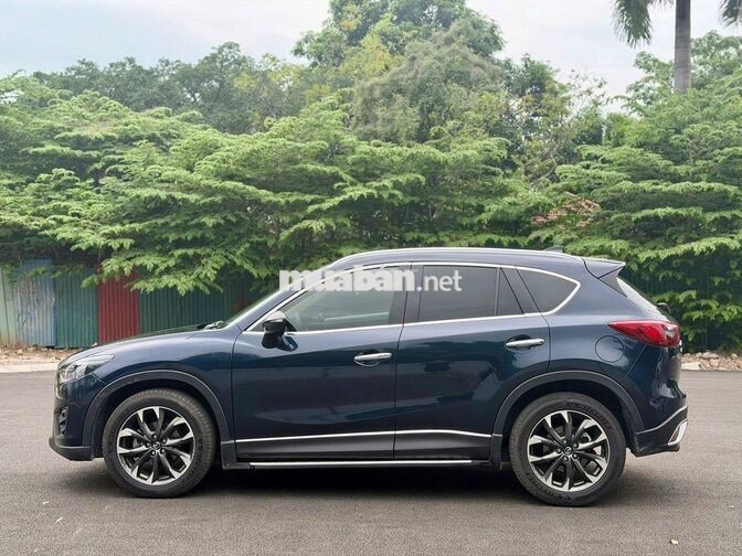 Mazda CX-5 2.5L 2017 Xanh đen 95.000 km