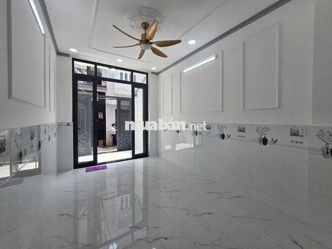 Bán nhà đẹp mới lung linh  đường Nguyễn Duy P9 Q8 