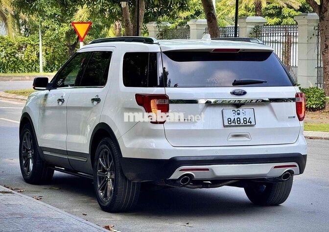 Ford Explorer 2017 2.3L Ecoboost - 96000 km