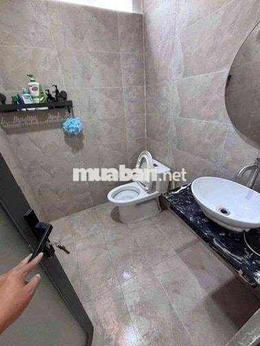 🎁cho thuê nhà 49/ Đường số 51 P14 Gò Vấp 4m❌18m 2pn 2wc
