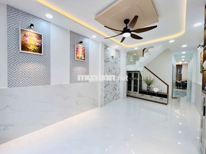 SIÊU PHẨM ĐẸP. P PHÚ ĐỊNH  . DT 86M2