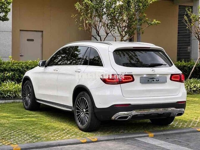 Mercedes GLC200 4MATIC 2022 Trắng | ODo 1.9 VẠN