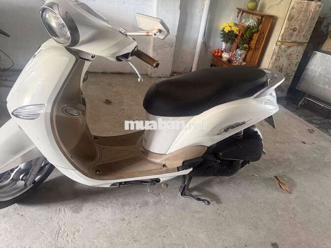 Yamaha NozaTrắng Xe tay ga