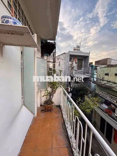 🔥QUANG TRUNG, 52m2, 2 Tầng, 2PN, kế bên Vincom,SH Riêng, TL chính chủ