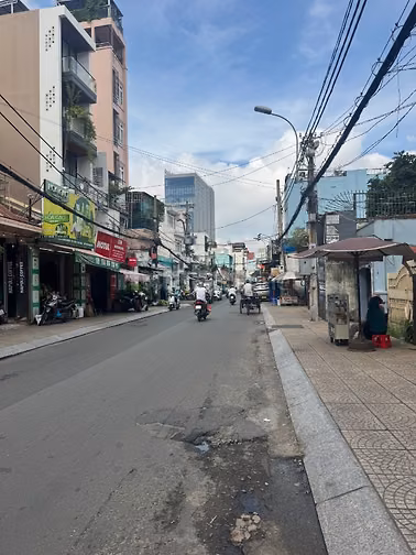 Bán nhà Mặt tiền Nguyễn Đình Chiểu, Phú Nhuận: 4 x 17, giá 15 tỷ