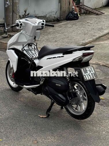 Honda AB 125cc Trắng đen xe zin máy móc zin êm